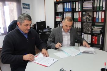 AUGC firma un acuerdo con Gaylespol para aunar fuerzas en la lucha contra la discriminación