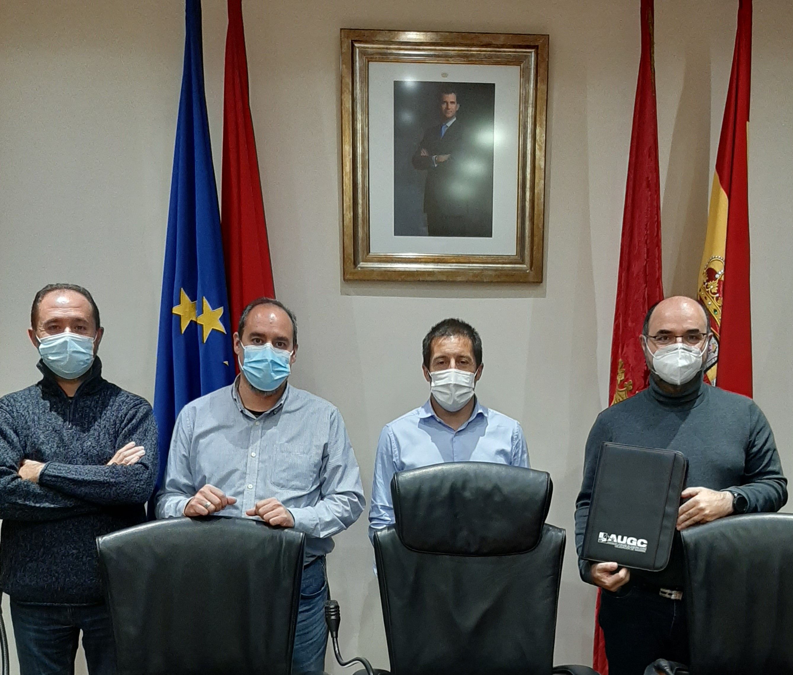 Reunión de AUGC Navarra con el presidente de la Federación de Municipios y Concejos de Navarra (FNMC)