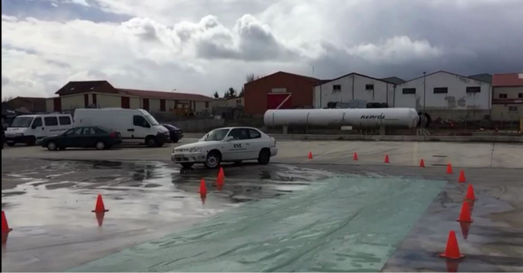 Curso de conducción para afiliados de AUGC Burgos