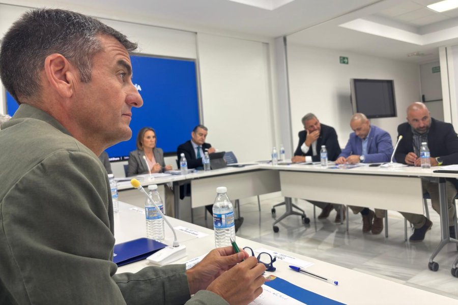 El Partido Popular reafirma ante AUGC sus compromisos con los guardias civiles a las puertas de las elecciones generales