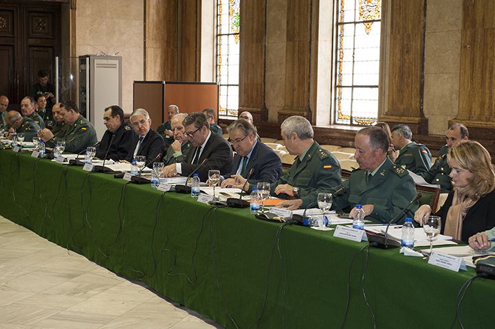 Consejo de la Guardia Civil: las 15 preguntas que AUGC le ha dirigido al ministro del Interior