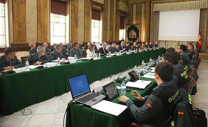 AUGC exigirá a Félix Azón en el pleno del Consejo de mañana claridad sobre sus intenciones respecto a los trabajadores de la Guardia Civil