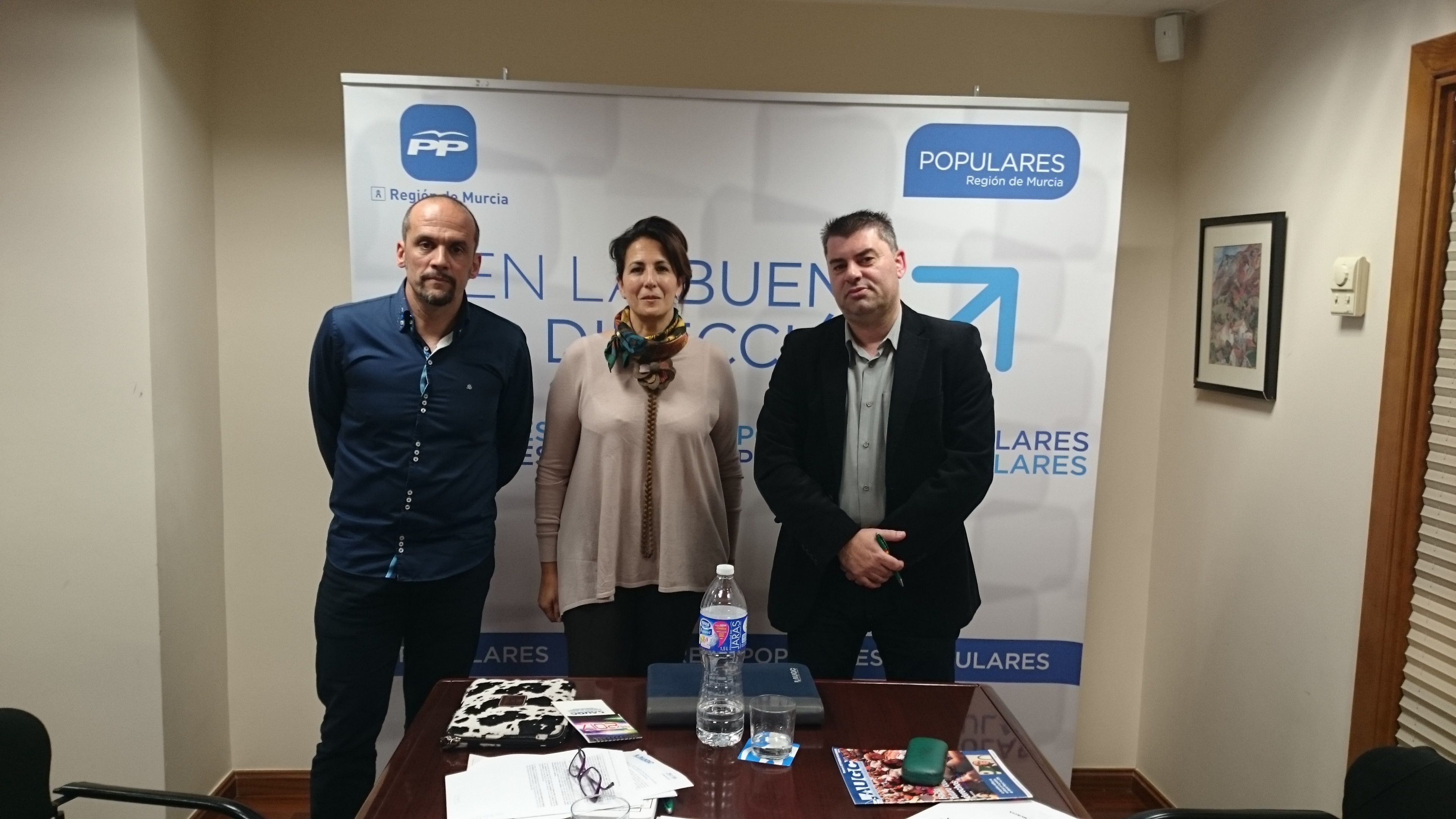 La delegación provincial de AUGC Murcia se reúne con la diputada en el Congreso por el PP y vocal de la Comision de Interior