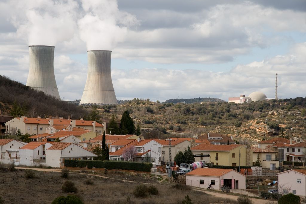 AUGC, preocupada por las condiciones sociolaborales de los GRS que dan seguridad a la Central Nuclear de Trillo