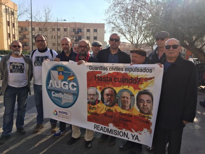 AUGC celebra que se den pasos para alcanzar el reconocimiento público a guardias civiles expulsados por alcanzar el derecho de asociación profesional