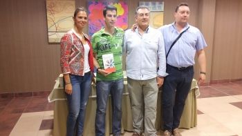 AUGC Navarra, en la presentación de la novela del exteniente Segura