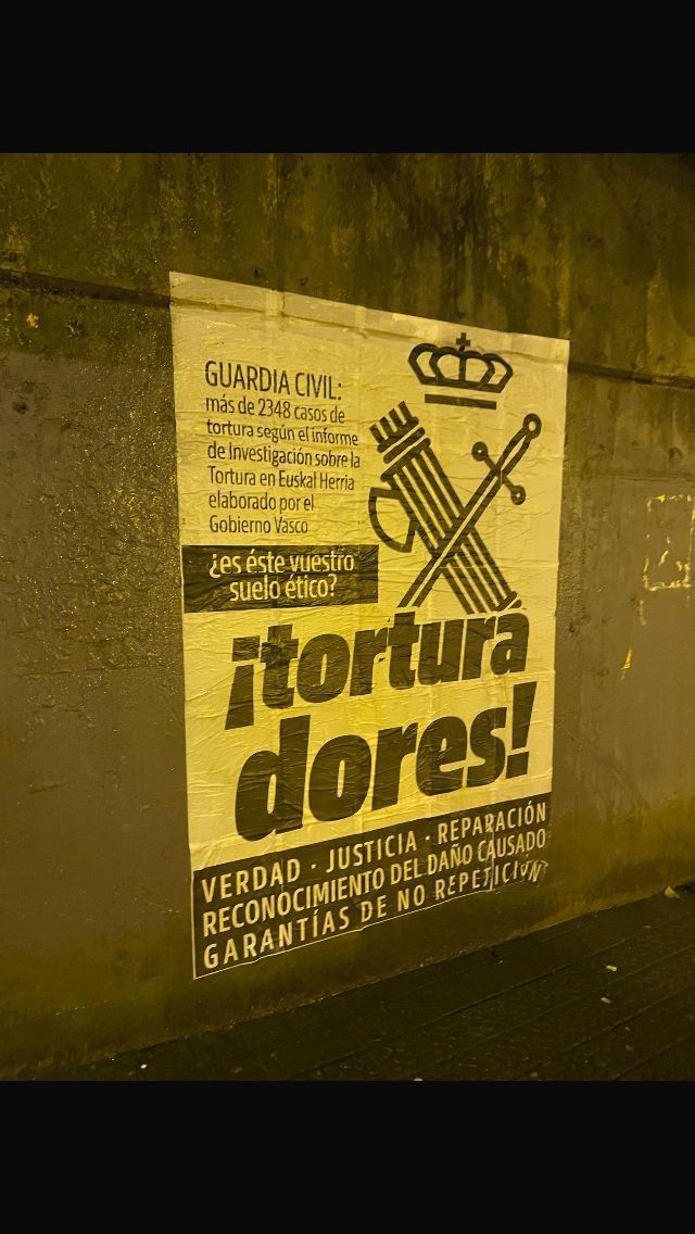 AUGC denuncia la aparición de carteles que acusan gravemente a los agentes de la Guardia Civil de ser “torturadores"