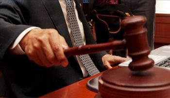 La fiscalia pide un año de prision para un comandante de la Guardia Civil por agredir a un subordinado