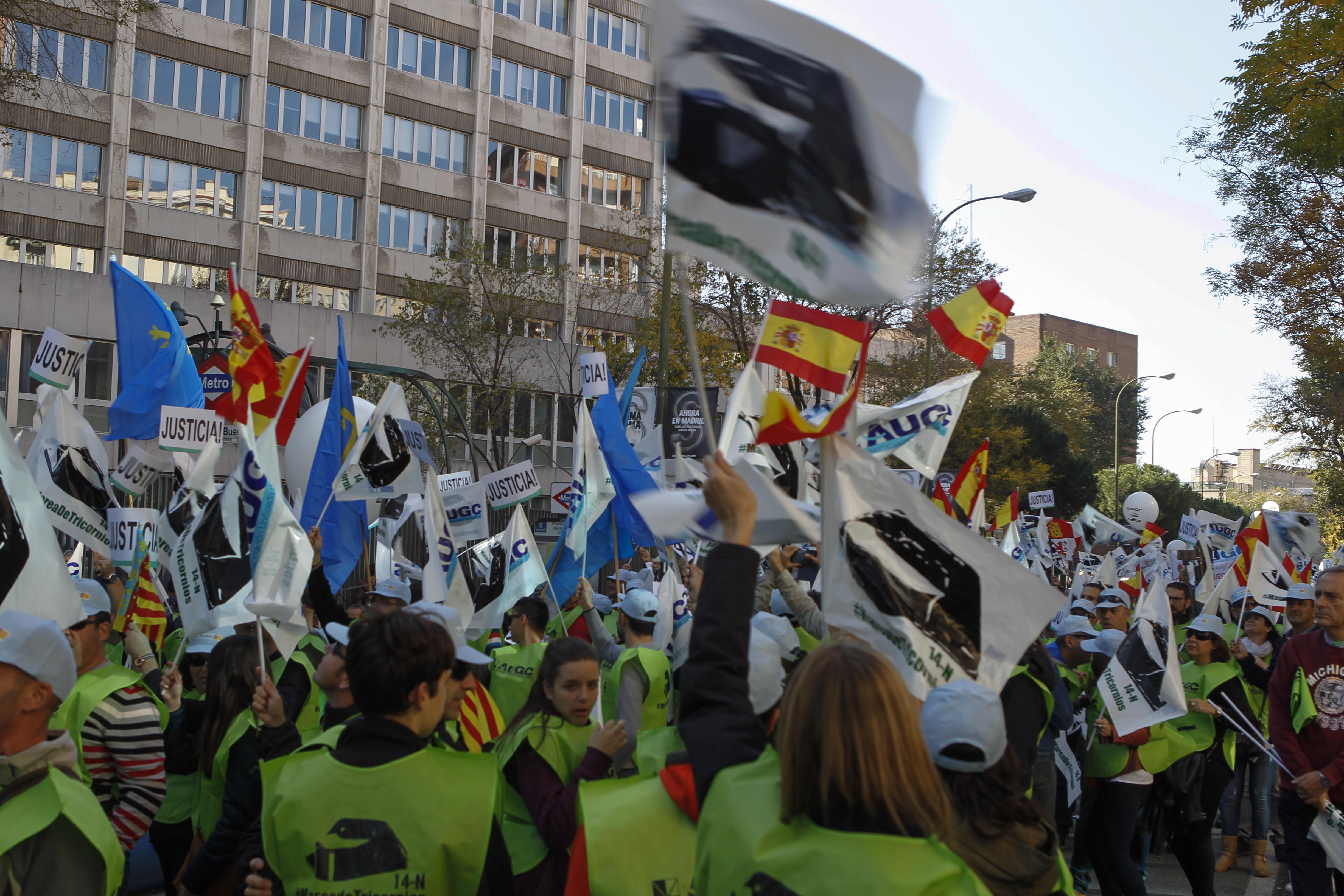 Resumen de la Comisión de Normativa. AUGC vuelve a expresar su rechazo por la actual situación del Consejo