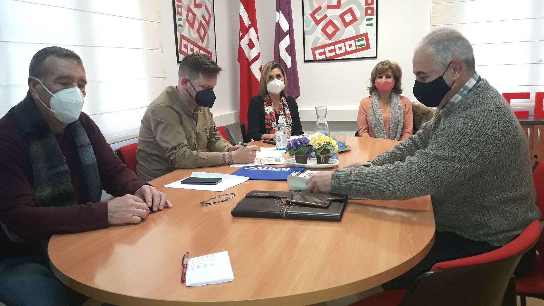 AUGC informa a CCOO en Córdoba sobre la involución en derechos de los guardias civiles