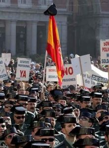 AUGC CÁDIZ TE LLEVA A SEVILLA EN DEFENSA DE TUS DERECHOS