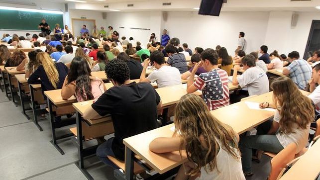 Alumnos en Prácticas de la Guardia Civil: ¿Exámenes en horario laboral o tiempo libre?