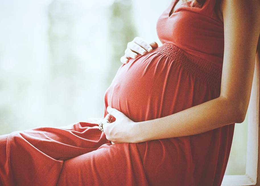 AUGC logra que se le reconozca a una afiliada el derecho a percibir el CES dejado de abonar por cambio de destino estando de baja por embarazo de alto riesgo