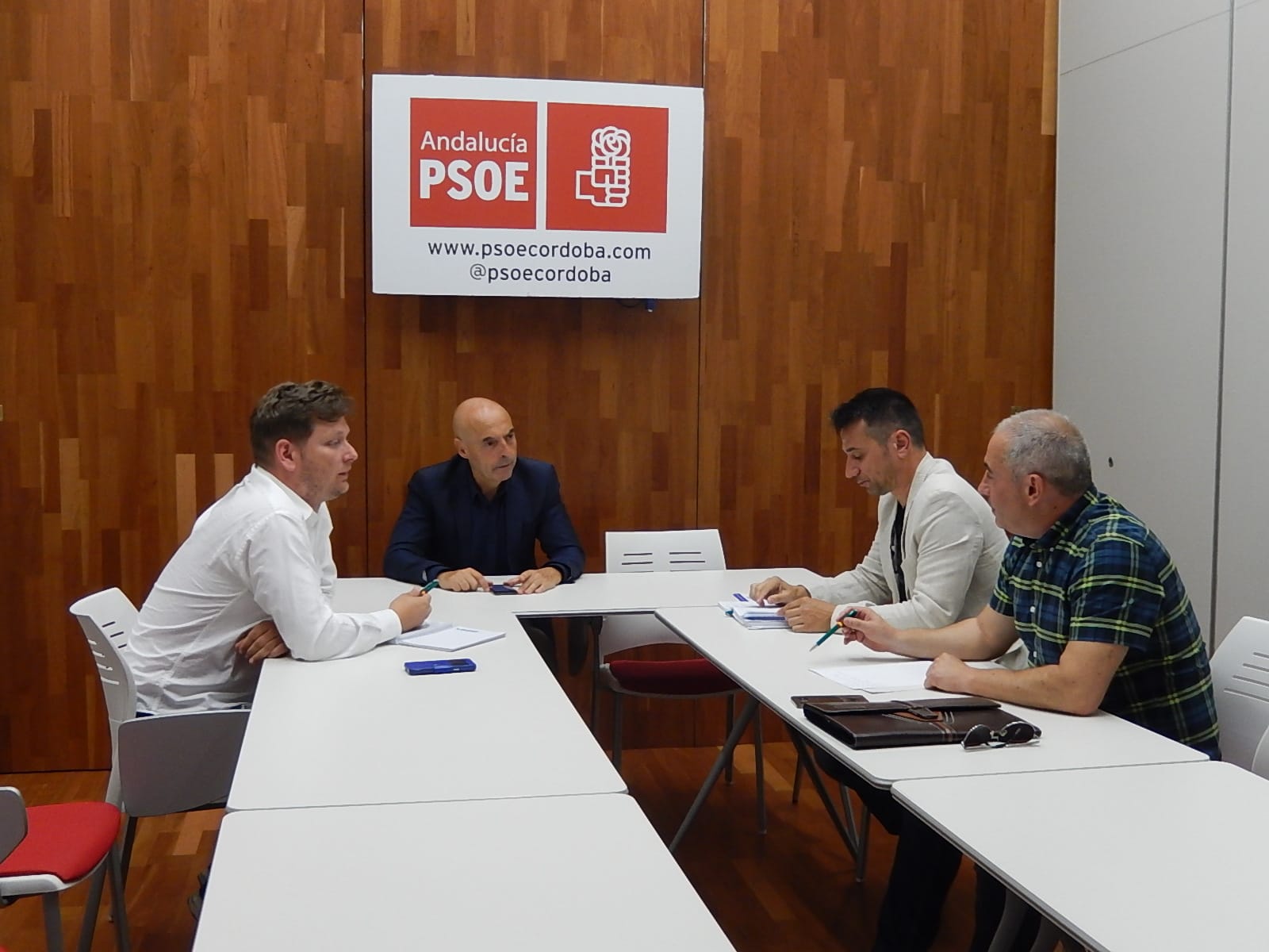 AUGC y PSOE coinciden en que el proceso de equiparación salarial debe seguir adelante