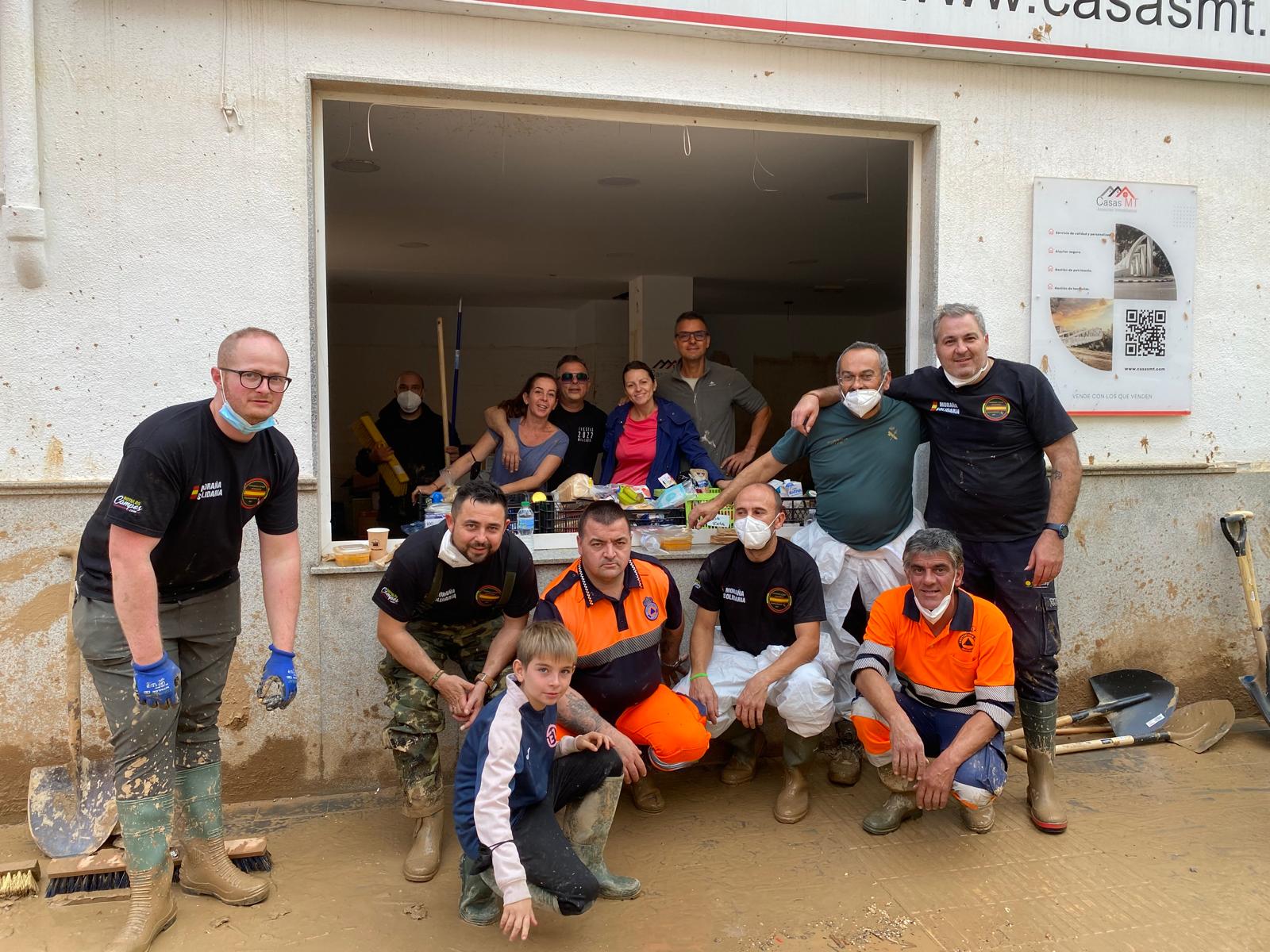 Guardias civiles de Ávila destacan por su labor voluntaria en la DANA de Valencia