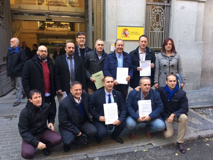 El Gobierno presenta sus Presupuestos Generales del Estado, que incluyen ya el inicio de la equiparación salarial para guardias civiles y policías nacionales
