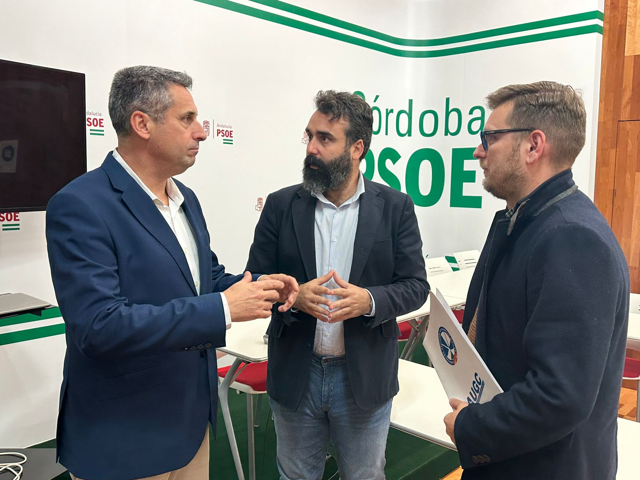 AUGC le traslada al PSOE sus propuestas para mejorar las condiciones laborales de los guardias civiles