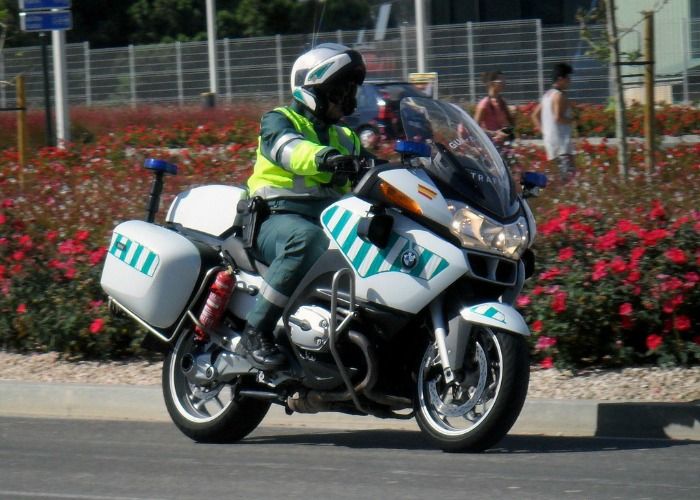 Propón al Consejo que se fije la edad máxima para que un guardia civil de Tráfico esté obligado a la conducción diaria de motocicletas