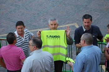 Concentración de AUGC ante la Comandancia de Córdoba: \"el derecho de asociación está en la Constitución”.