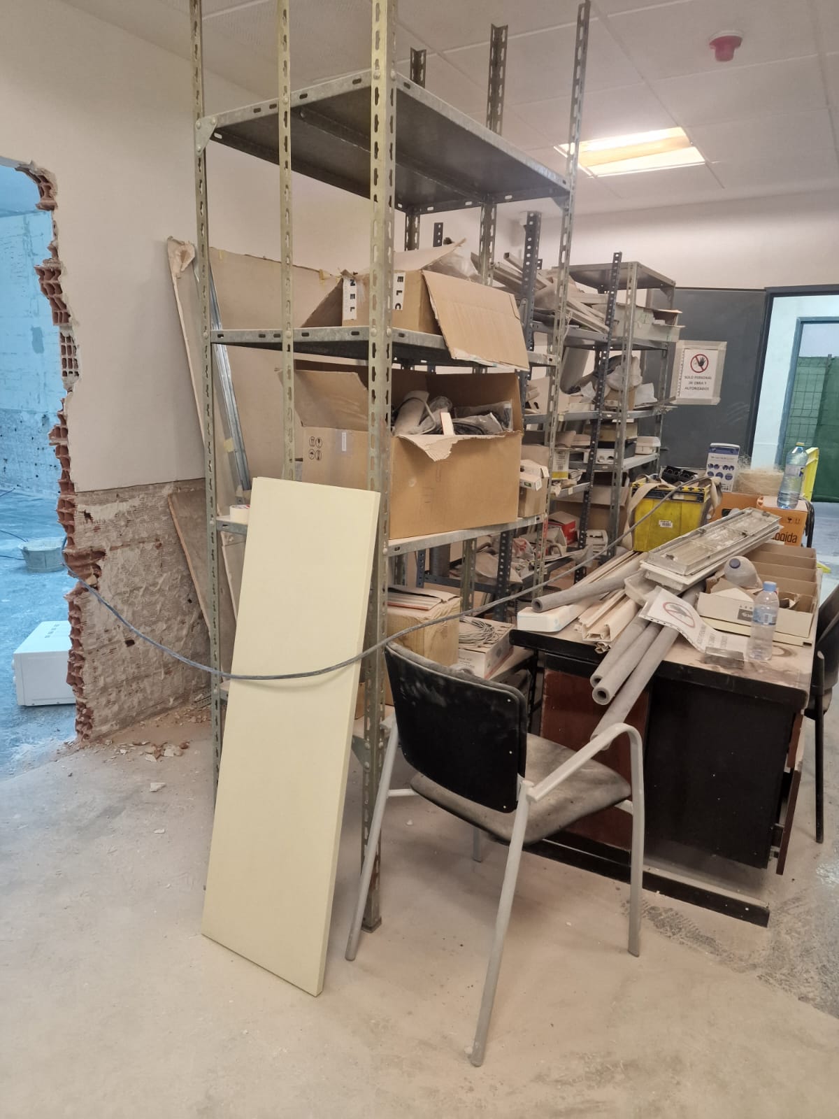 Las reformas en la sede judicial de la Ciudad de Orihuela continúan atormentando a Guardias Civiles, presos y letrados medio año después