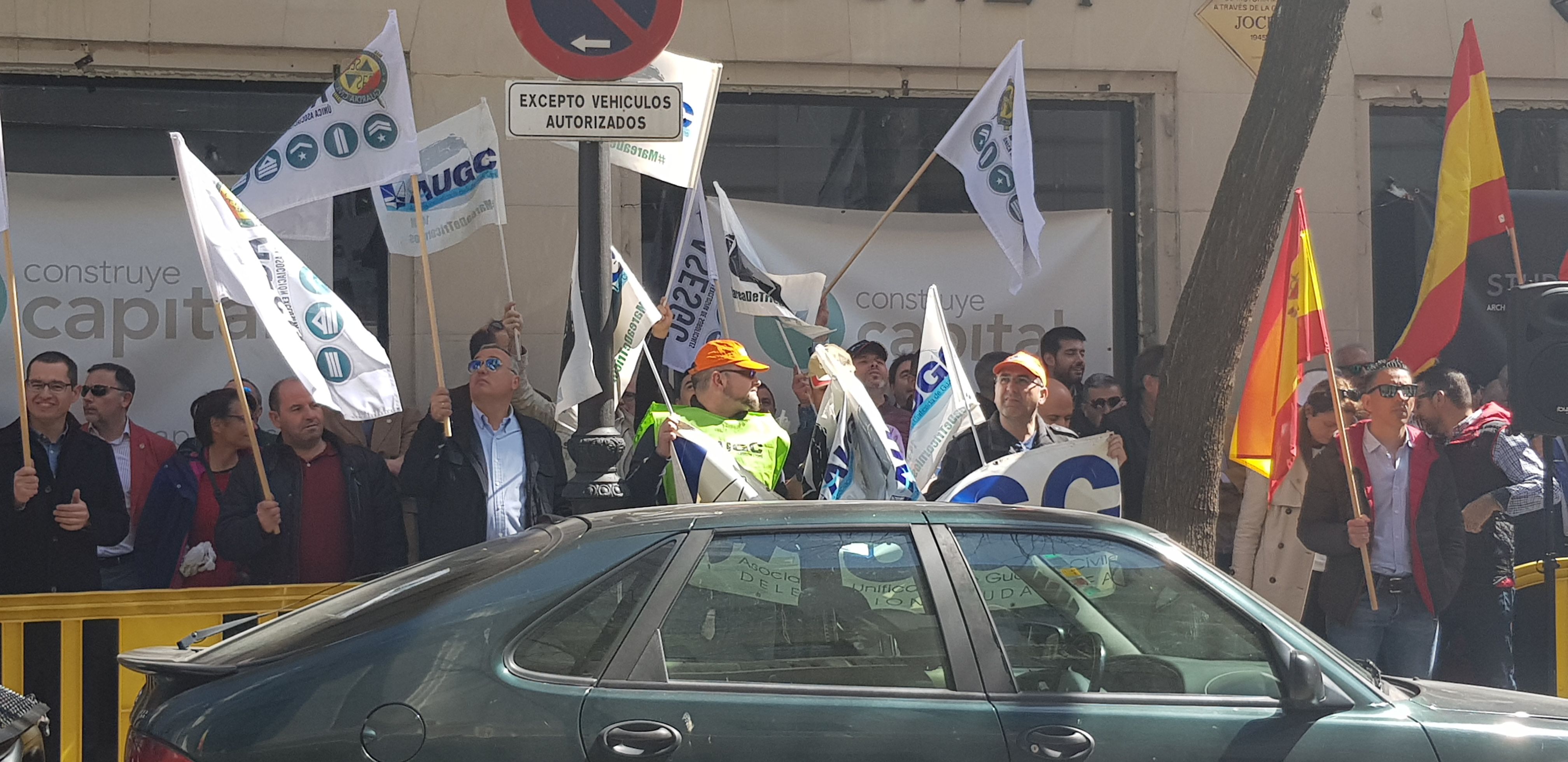 ‘Esta equiparación es una imposición’: lema de la concentración contra la permanente discriminación de los guardias civiles