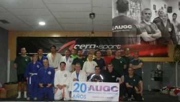 Más de 30 agentes se han formado en técnica de defensa policial gracias a los cursos de AUGC Albacete