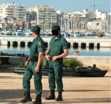 La Dirección General de la Guardia Civil no dispone de todas las prendas necesarias para dotar a los alumnos que ingresarán el mes que viene