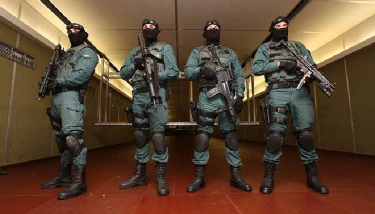 La Comisión Sectorial del Grupo de Reserva y Seguridad de AUGC se reúne con el Coronel Jefe de la Agrupación para solicitar mejoras en la especialidad