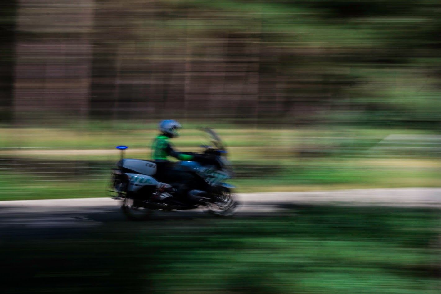 Propón al Consejo que se anule la orden de realizar 40 horas semanales en Tráfico