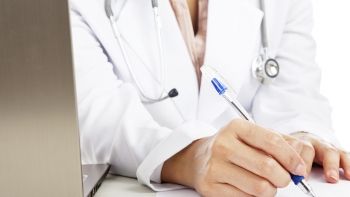 Un guardia civil, indemnizado por las vacaciones que no pudo disfrutar cuando estaba de baja médica