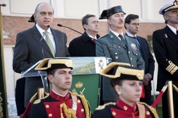 El PP pone la primera piedra para volver a remilitarizar la Guardia Civil, con la reafirmación del  “TODO POR LA PATRIA” FRANQUISTA.