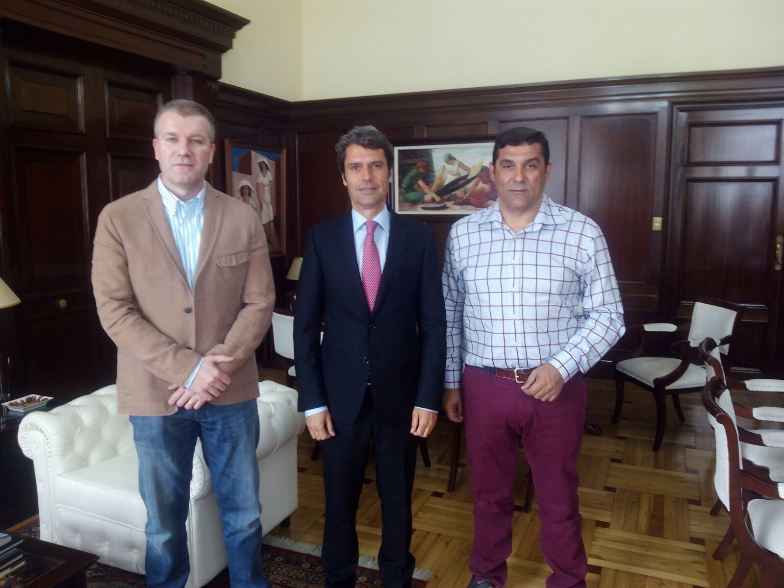 AUGC Las Palmas se reúne con el delegado del Gobierno en Canarias para transmitirle las preocupaciones de los guardias civiles