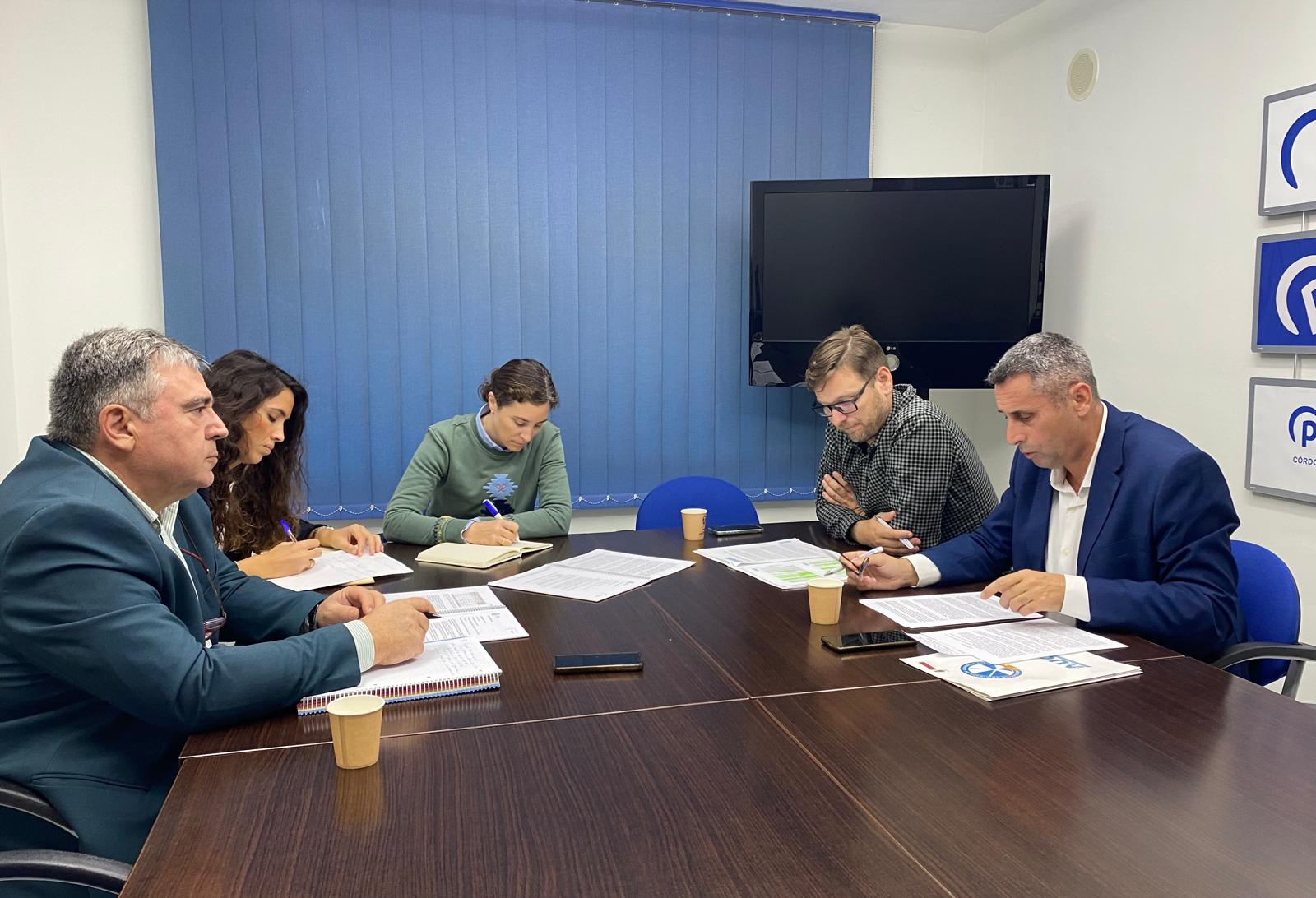 AUGC traslada a los parlamentarios del PP la situación de la Guardia Civil en la provincia de Córdoba