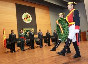Ostentoso homenaje para Guardias Civiles sin derechos