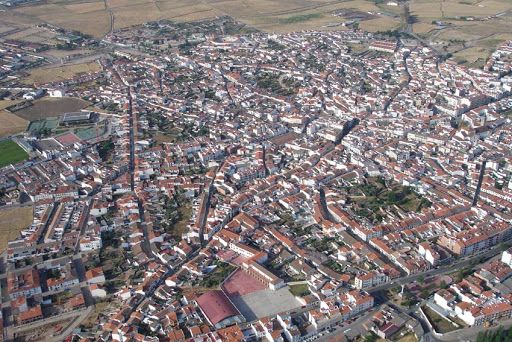 Condenado un vecino de una localidad de Córdoba por atentar contra un guardia civil delante de su hija