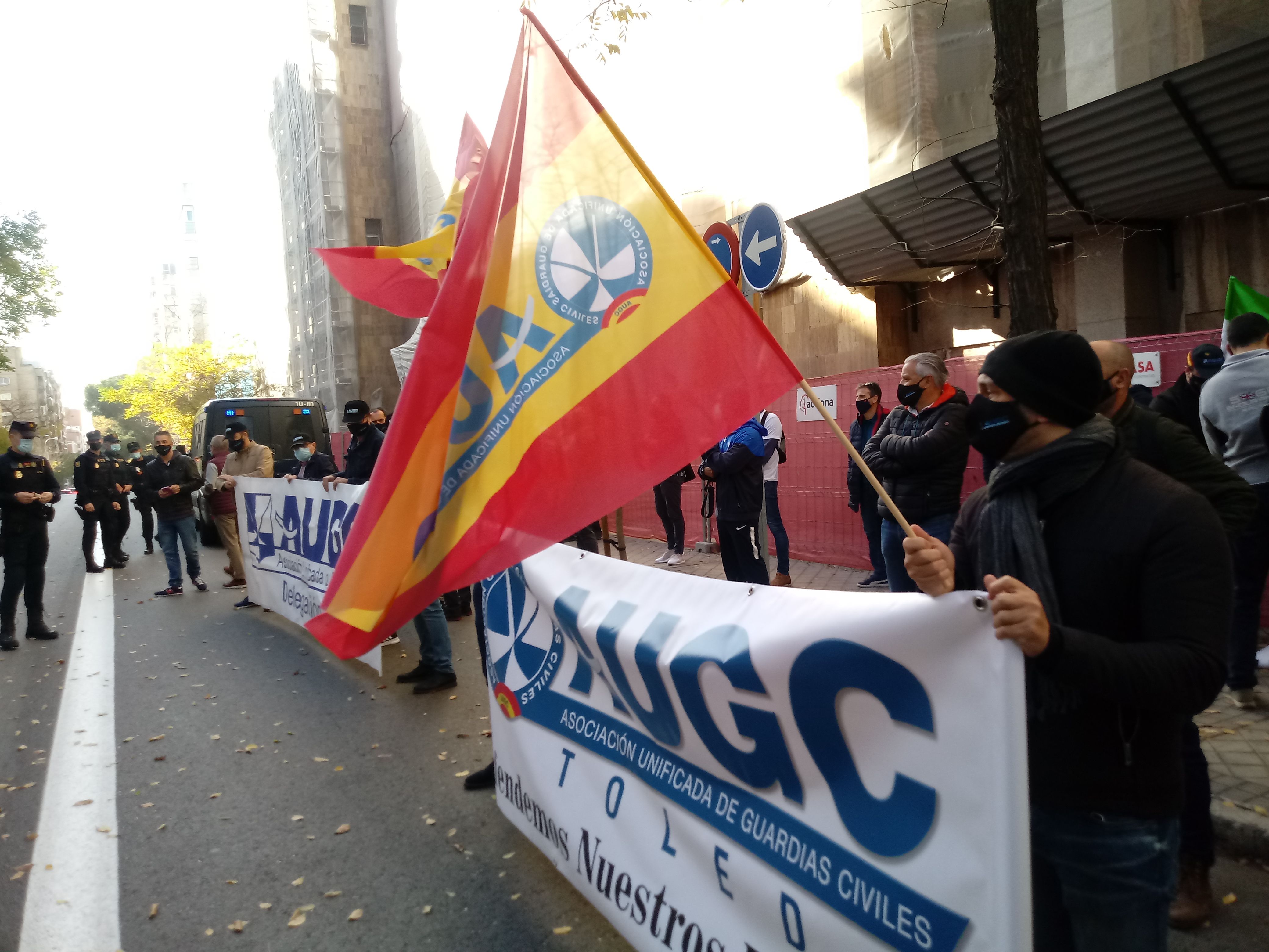 Los guardias civiles siguen movilizados contra el injusto reparto de la Productividad en favor del Generalato: hoy, segunda concentración de protesta