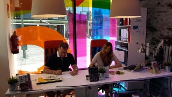 AUGC Navarra favorece el aprendizaje de idiomas de sus afiliados