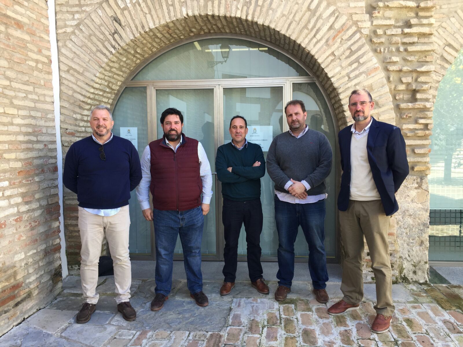 El alcalde de Lora del Río se reúne con AUGC para tratar sobre el nuevo Destacamento de Tráfico