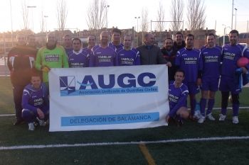 AUGC SALAMANCA CON EL EQUIPO DE FUTBOL