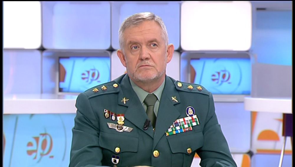 Un general de la Guardia Civil apercibe a los representantes de AUGC en el Consejo