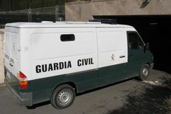 AUGC CRITICA LA DECISIÓN MINISTERIAL EN EL PROBLEMA COMPETENCIAL ENTRE LOS CUERPOS DE SEGURIDAD ESTATALES EN LA CUSTODIA DE DETENIDOS