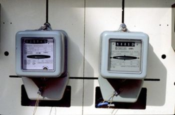 La Comandancia de Barcelona prohíbe la entrada a los técnicos de ENDESA para que no les corten la luz