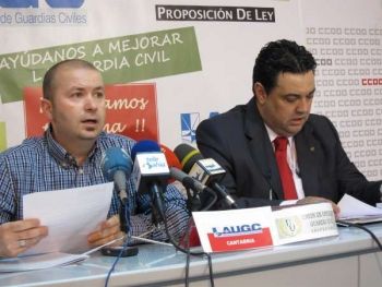LA DELEGACIÓN DE CANTABRIA INICIA RECOGIDA DE FIRMAS