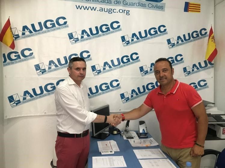AUGC Valencia renueva sus servicios jurídicos con Acuña Abogados