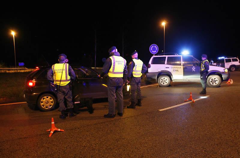 AUGC lanza una Campaña alertando de la falta de seguridad los controles de alcohol y drogas