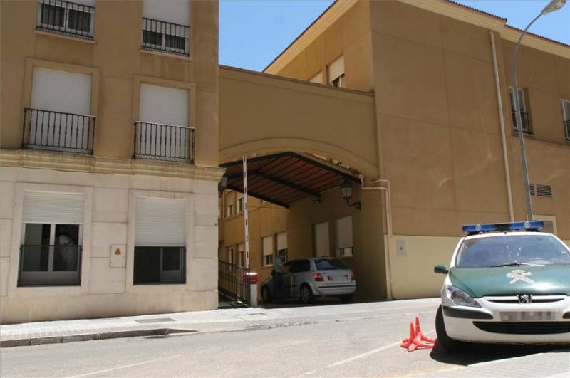 AUGC denuncia la existencia de un brote de legionella en la Comandancia de Badajoz