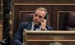 EL CANDIDATO RUBALCABA Y SU ESCAÑO 351