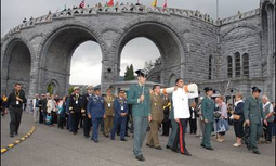 Otra ‘piadosa’ expedición de guardias civiles al santuario de Lourdes pagada por todos los ciudadanos