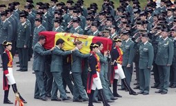 AUGC reitera su rechazo a la Ley vasca que reescribe el relato del terrorismo, al tiempo que reclama la reparación a los guardias civiles víctimas de la violencia