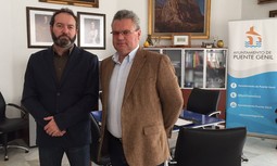 Un vocal de unidad de AUGC se reúne con el alcalde de Puente Genil para tratar sobre el nuevo cuartel